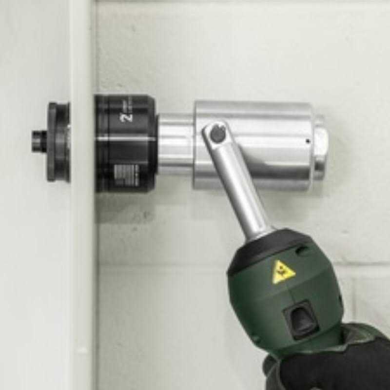 Greenlee DSH-3/4 Hydraulic Draw Stud - Image 3