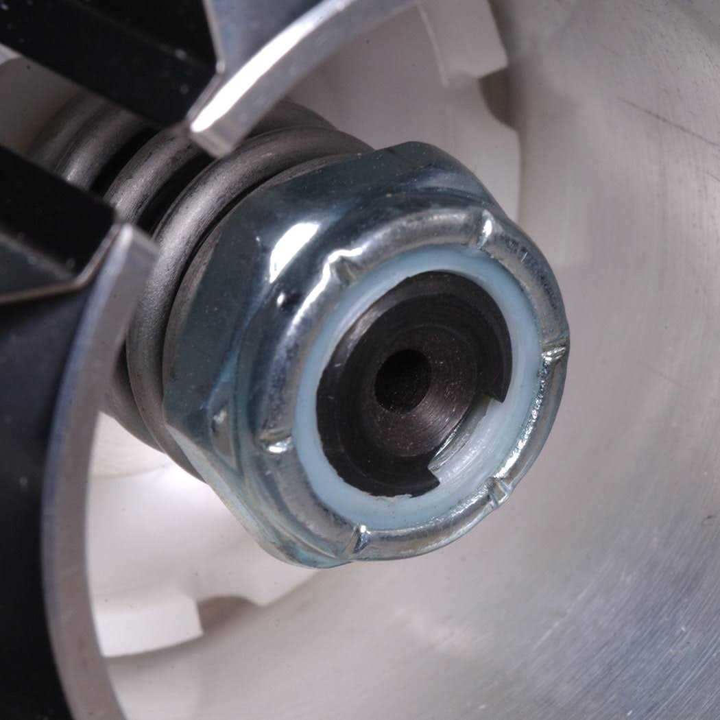 Hillman 3/8-in x 16 Zinc-Plated Steel Nylon Insert Nut 180153 - Image 3