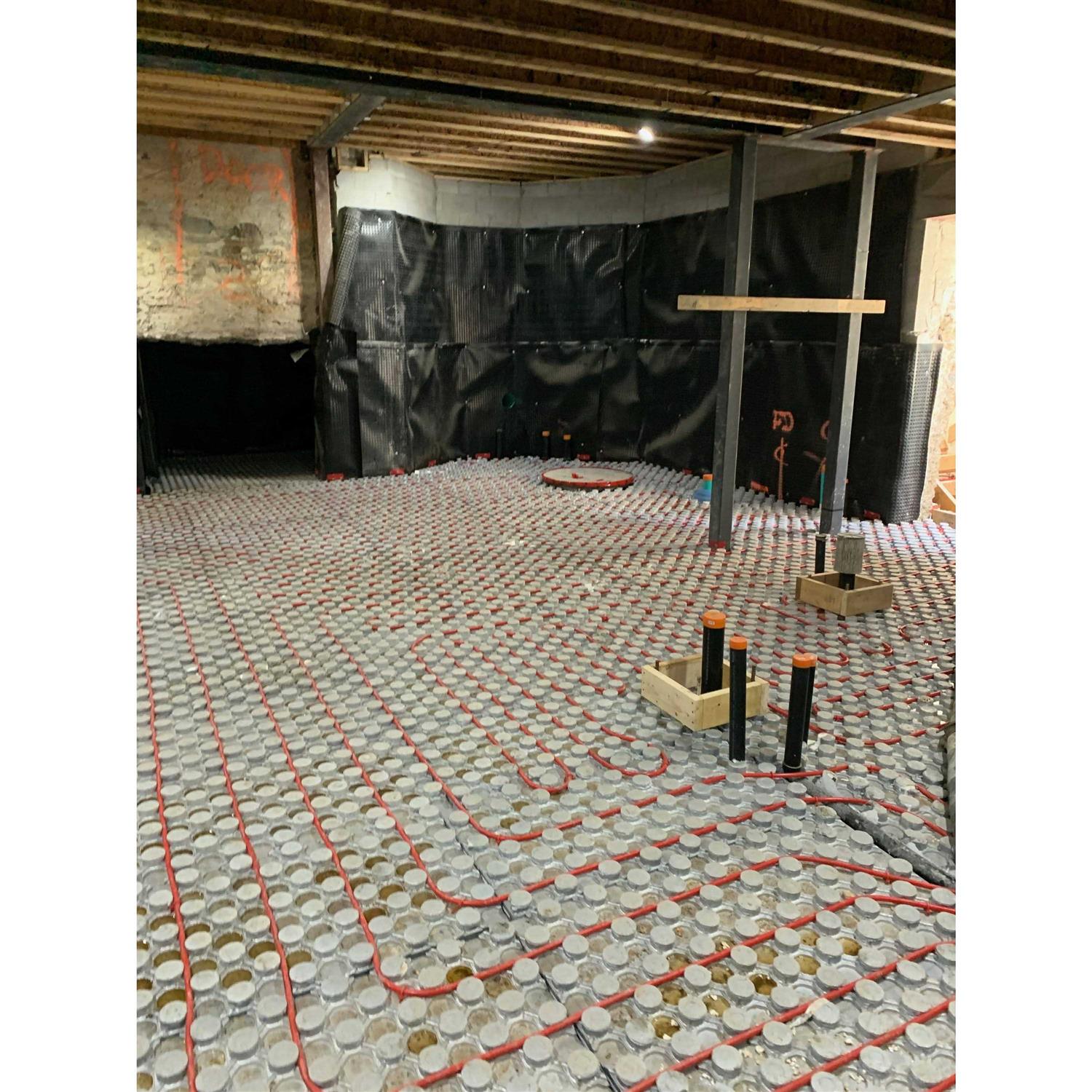 Ampex 24 in. x 48 in. x 3.375 in. Insulated Radiant Panel R10 Type II Kit - Image 3