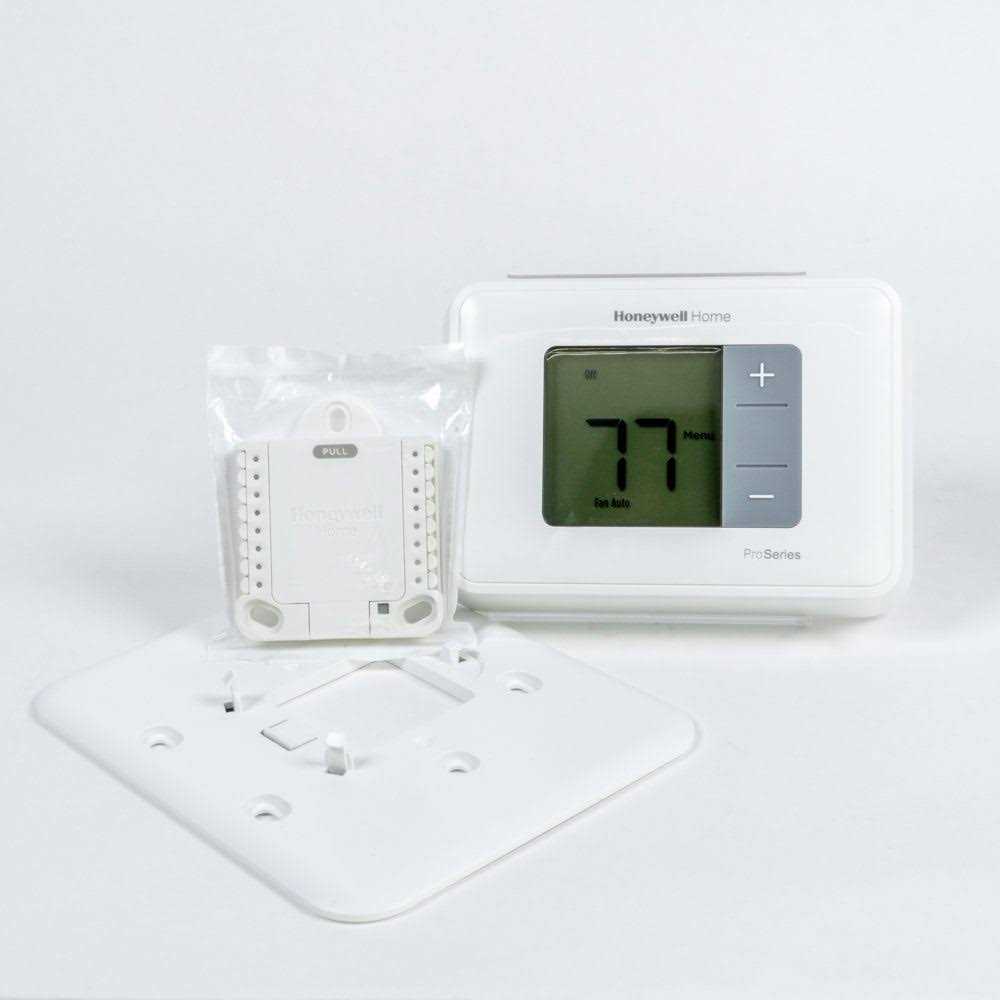 Honeywell T3 Pro TH3110U2008 Non-Programmable Thermostat - Image 4