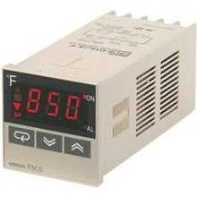 Omron E5CSVQ1TFAC100240 Controller - Image 3