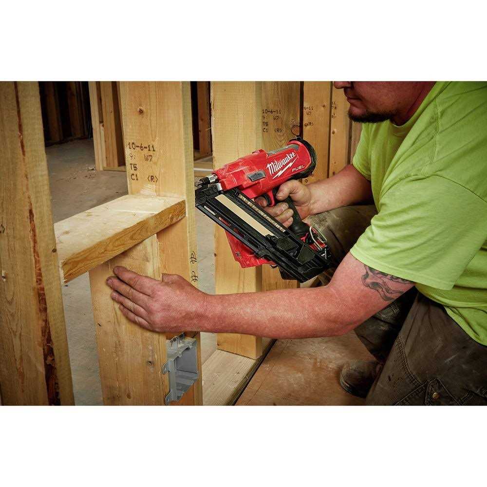 Milwaukee Tool M18 FUEL 2745 - Image 5