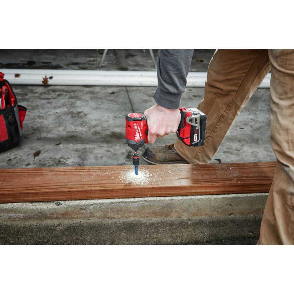 Milwaukee M18 FUEL 3697-22 Combo Kit - Image 4