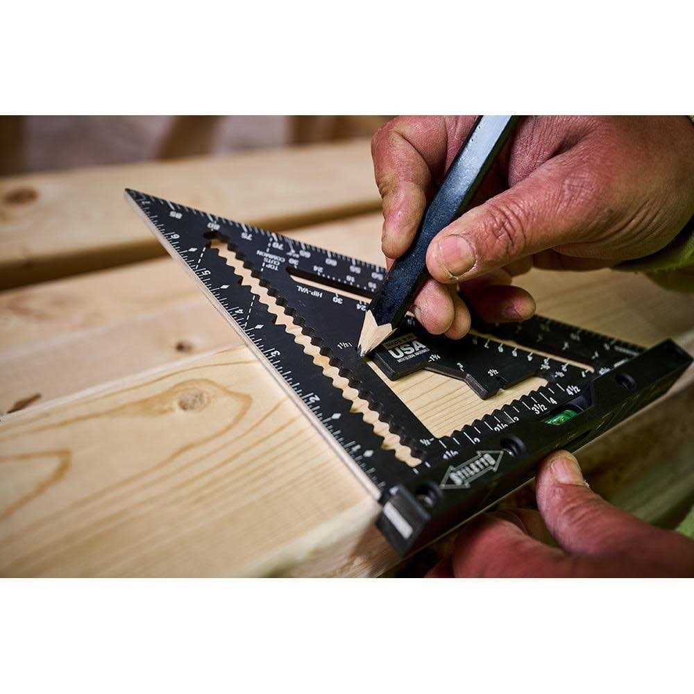 Stiletto 7 Carpenter Square with Level STSQ7-L - Image 3
