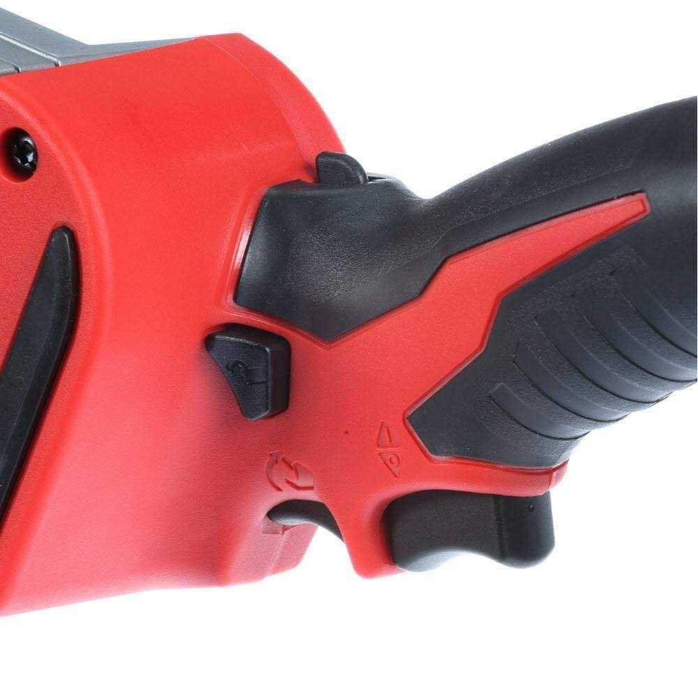 Milwaukee 2470-20 M12 Cordless PVC Shear - Image 5
