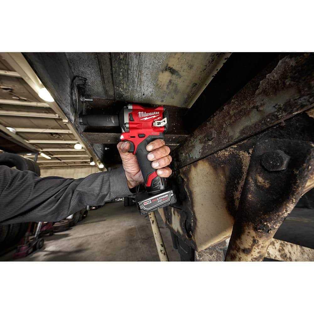 Milwaukee M12 FUEL Stubby Impact Wrench 2555-20 - Image 3