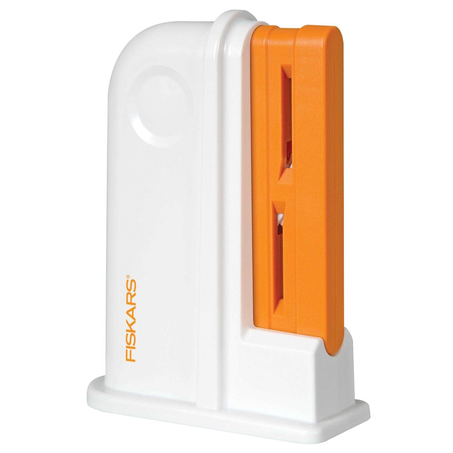 Fiskars Universal Scissors Sharpener - Image 5