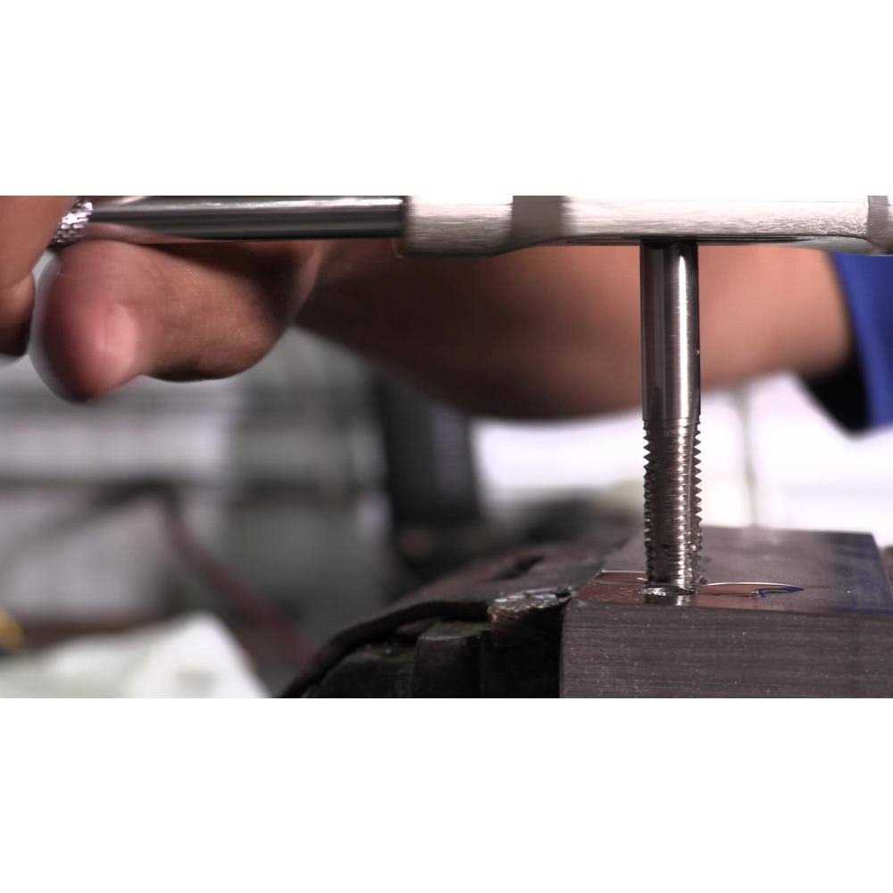 Qualtech 1-11-1/2 NPT Carbon Steel Pipe Tap DWTPT1INCH - Image 3