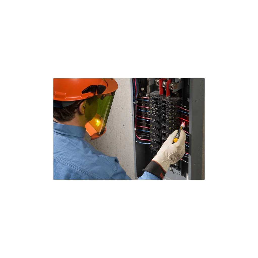 FLK2AC/90-1000V Fluke Voltage Detector - Image 5