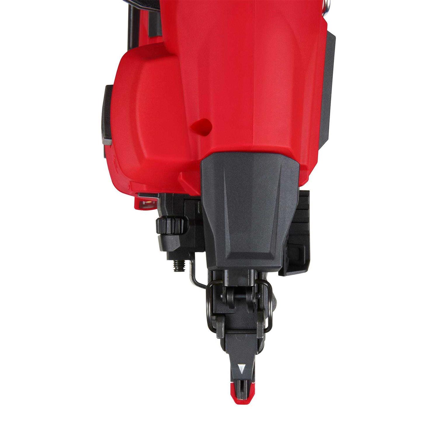 Milwaukee 2841-21CT M18 FUEL 16 Gauge Angled Finish Nailer Kit - Image 5