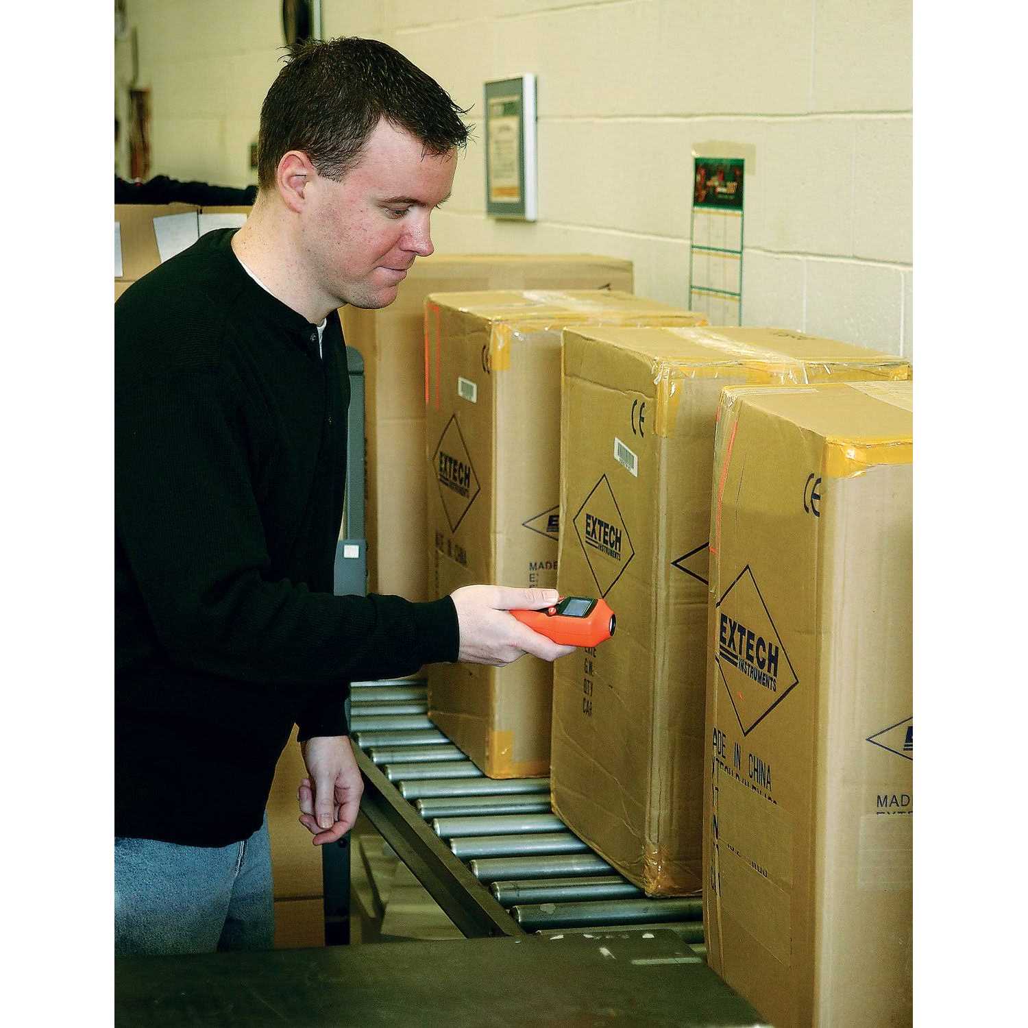 Extech 461920 Tachometer - Image 3