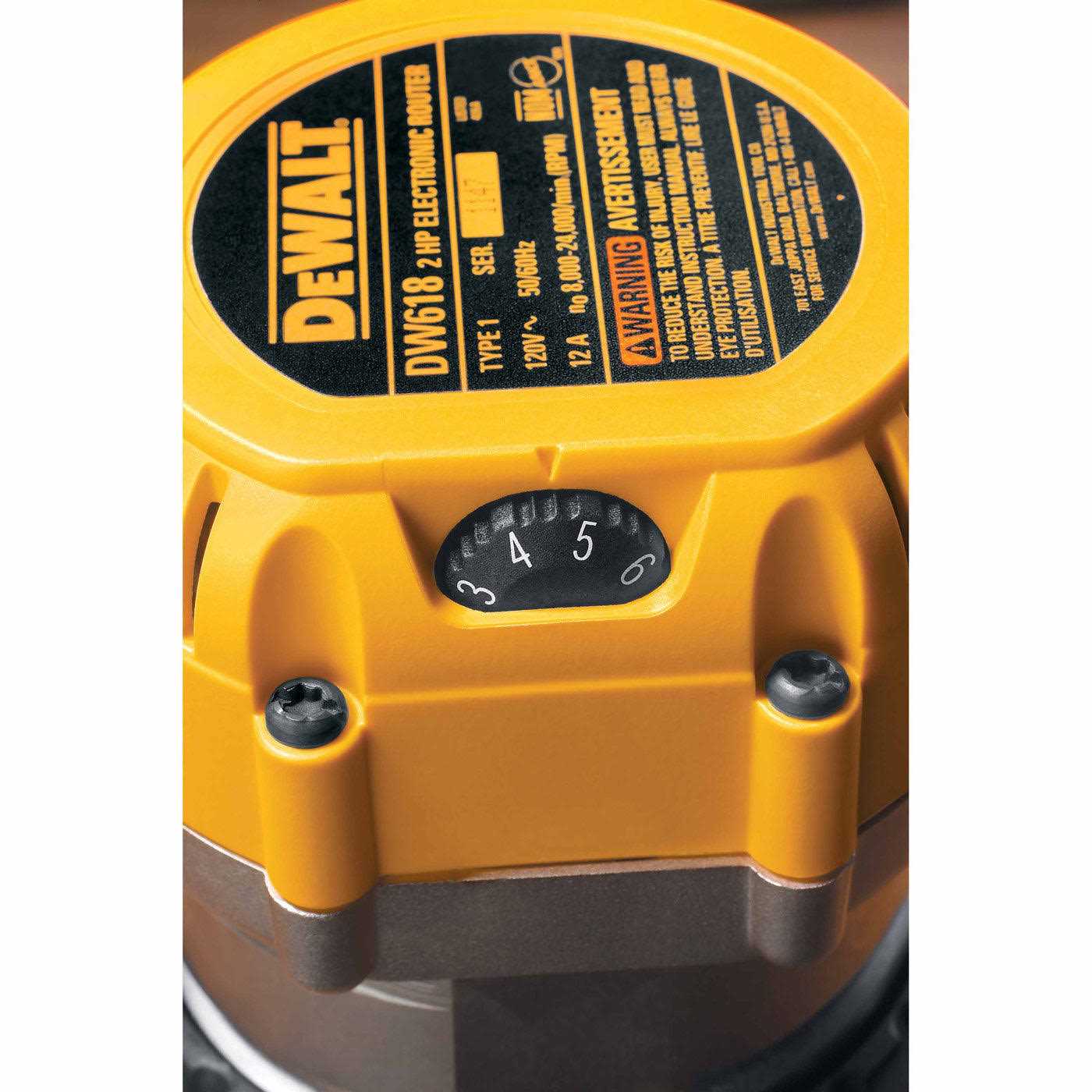 Dewalt DW618 2-1/4 HP Fixed Base Router - Image 3
