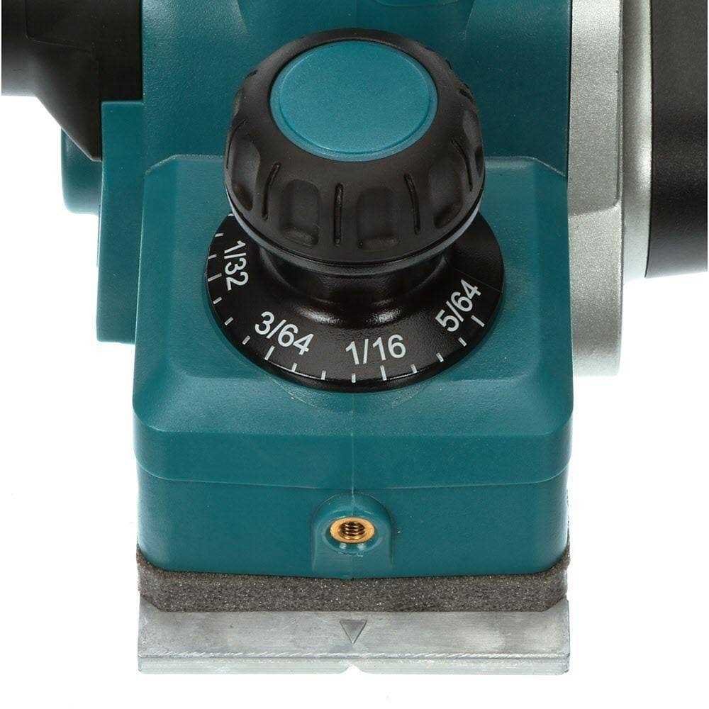Makita XPK01Z 18V LXT Cordless Lithium-Ion 3-1/4 Planer - Image 3