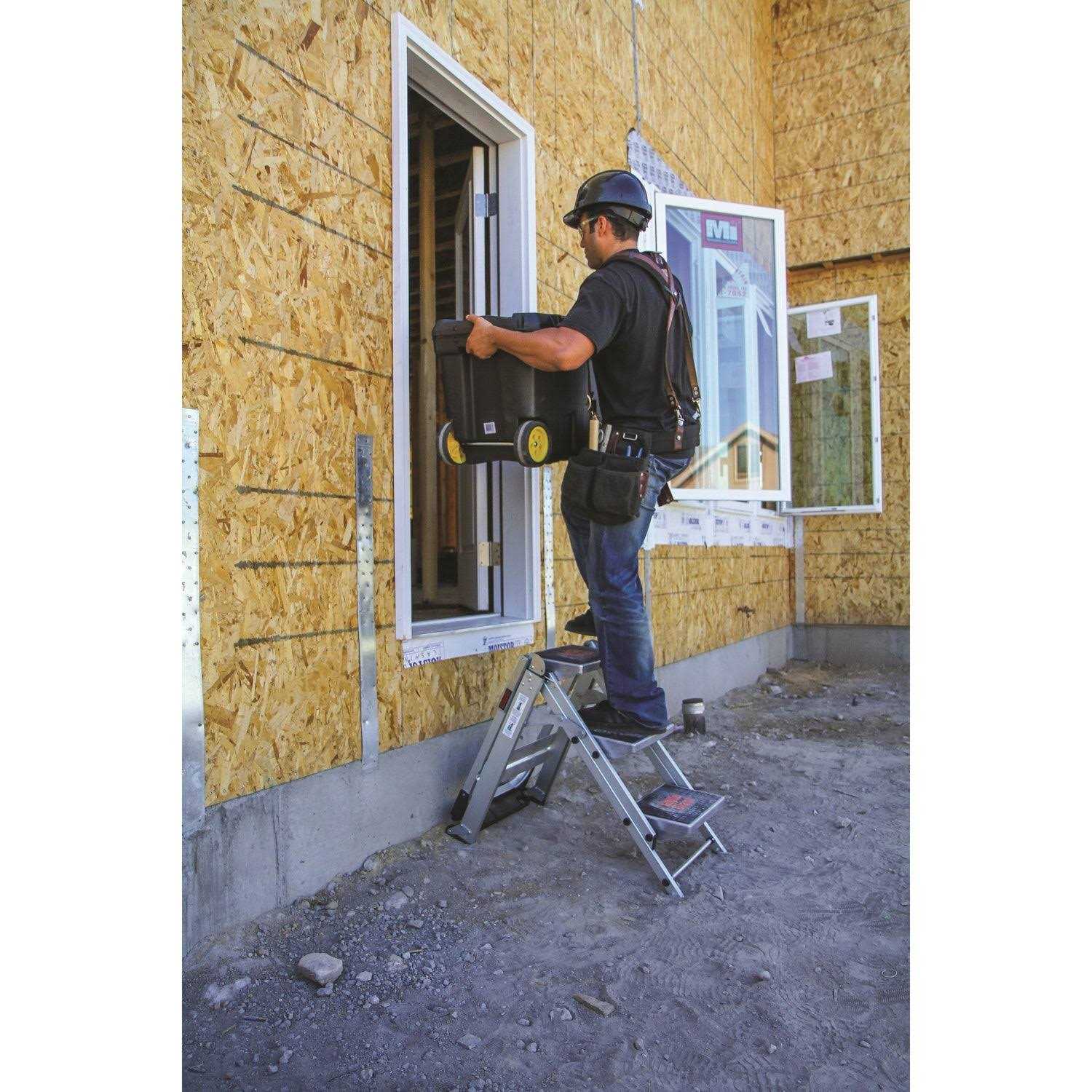 Little Giant 10310BA 3-Step Safety Step Stepladder - Image 2