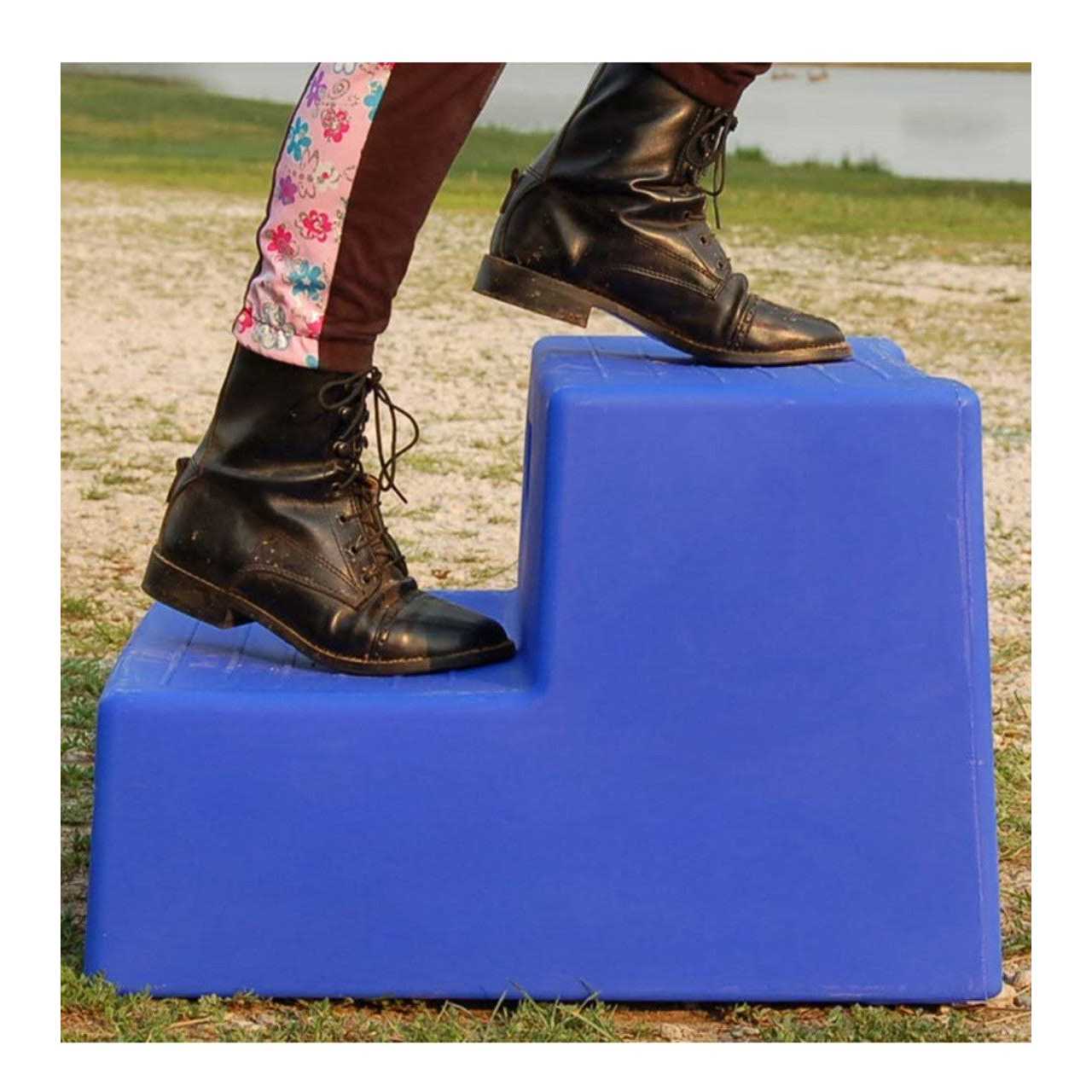 Horsemens Pride 3 Step Mounting Block - Image 3