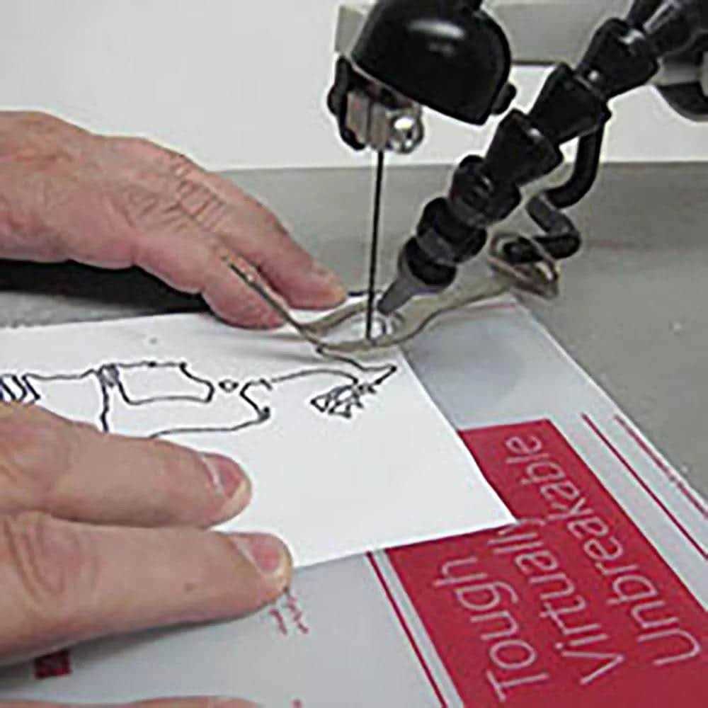 Porter-Cable PCB375SS 18-in 1.6-Amp Variable Speed Scroll Saw - Image 3