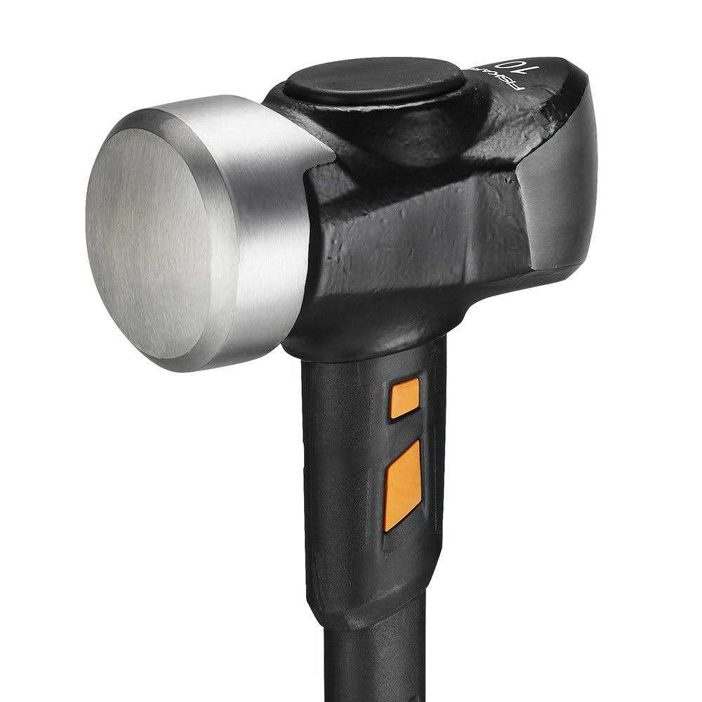 Fiskars IsoCore 10 lb Sledge Hammer - Image 3