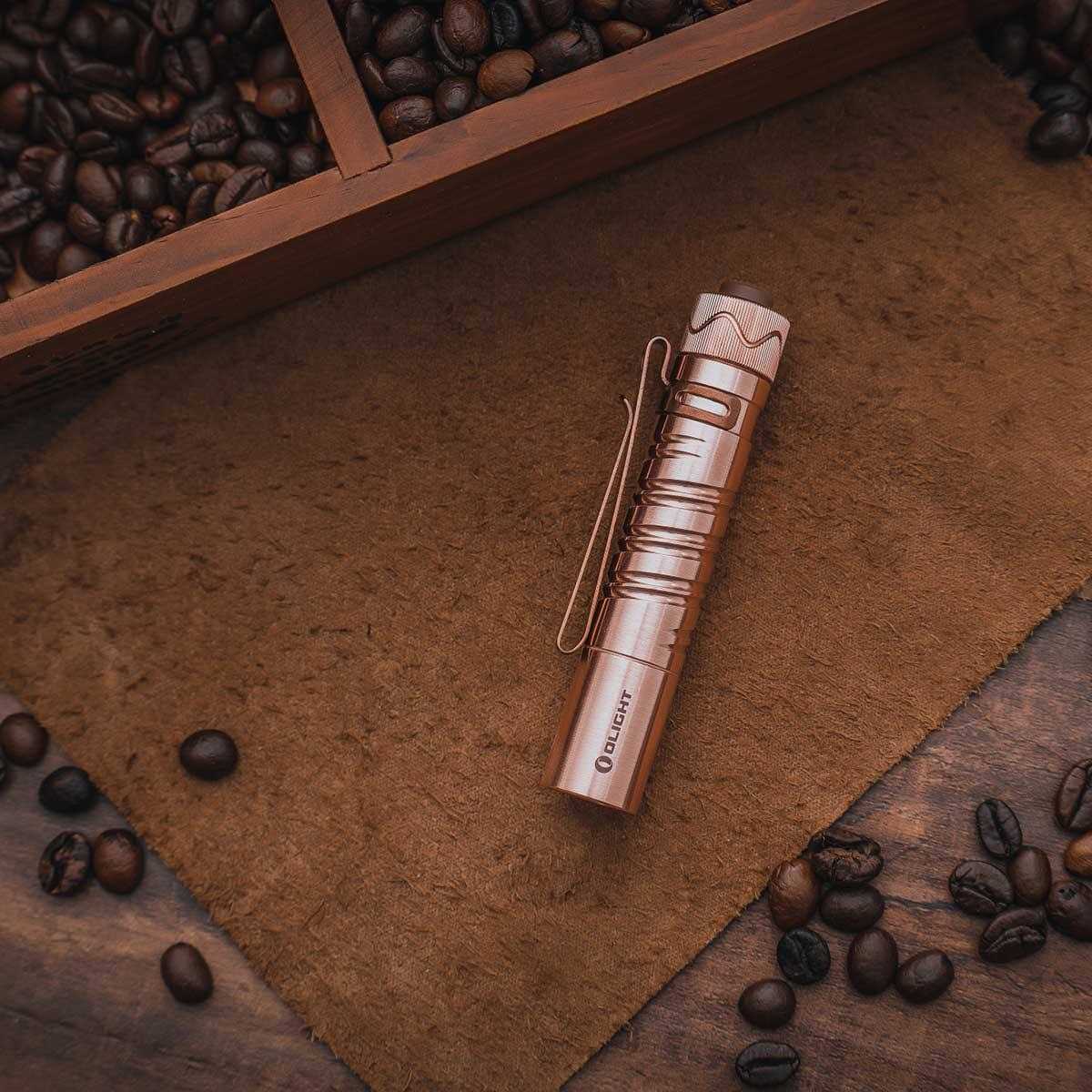 Olight i5R EOS Flashlight - Image 4