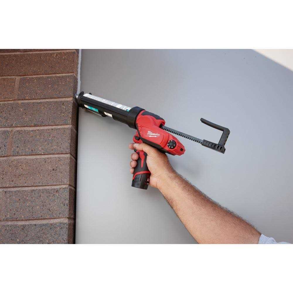 Milwaukee 2441-20 M12 10oz. Caulk Adhesive Gun - Image 3