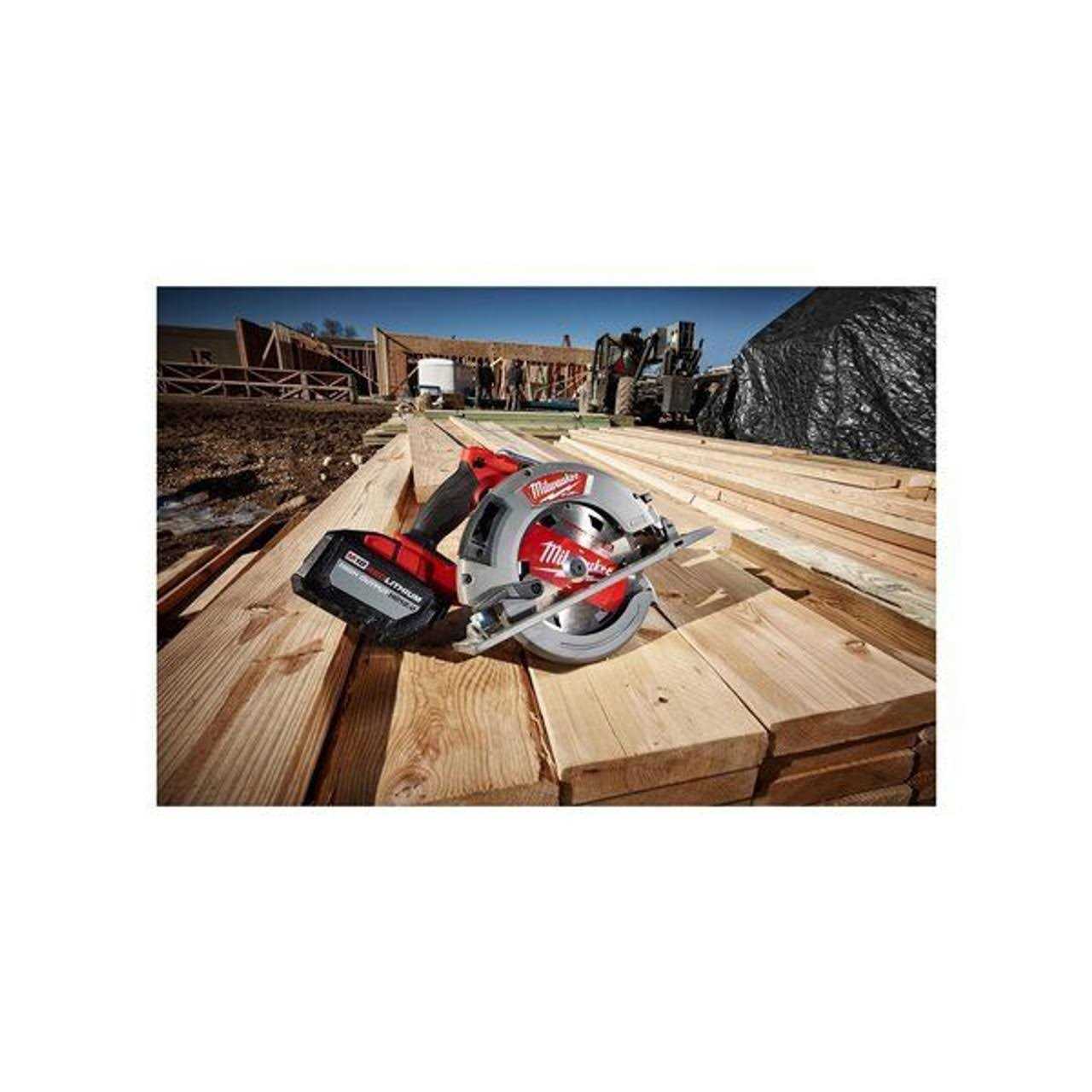 Milwaukee M18 FUEL Circular Saw Kit 2732-21HD - Image 5