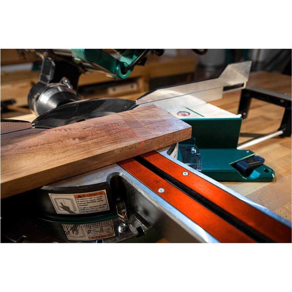 Grizzly PRO 12 Double-Bevel Sliding Compound Miter Saw - Image 4