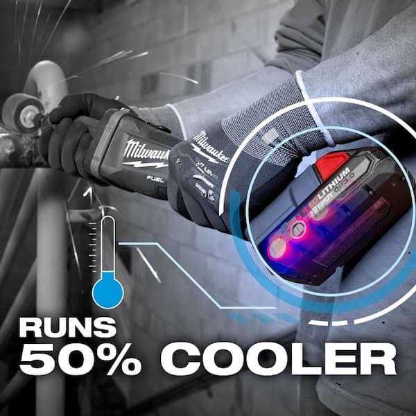 Milwaukee M18 18-Volt Lithium-Ion HIGH OUTPUT XC 8.0 Ah and 3 Ah Battery 48-11-1835S - Image 5
