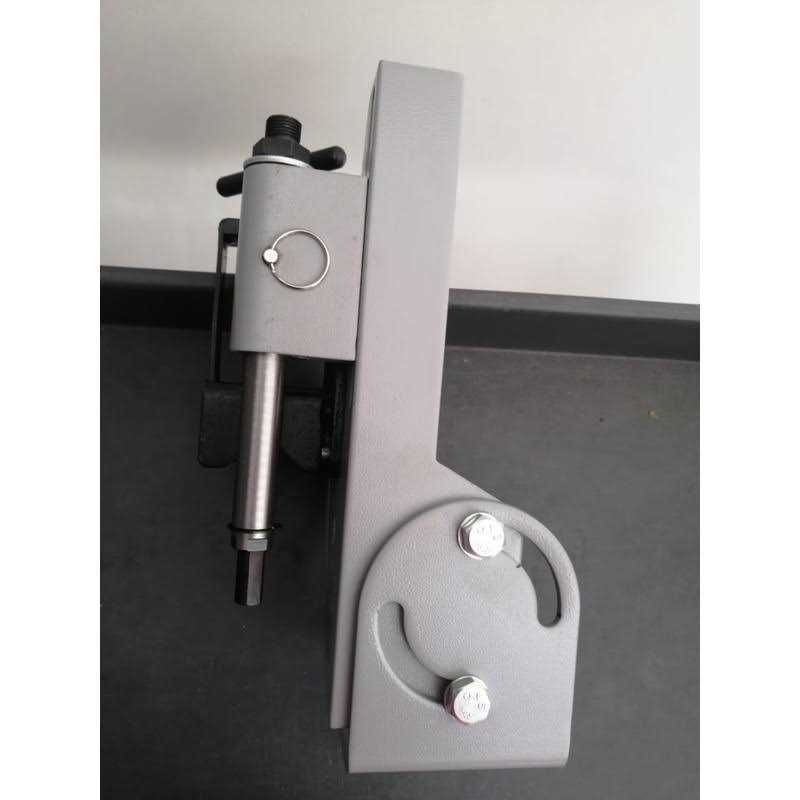 Central Machinery Pipe/Tubing Notcher - Image 4