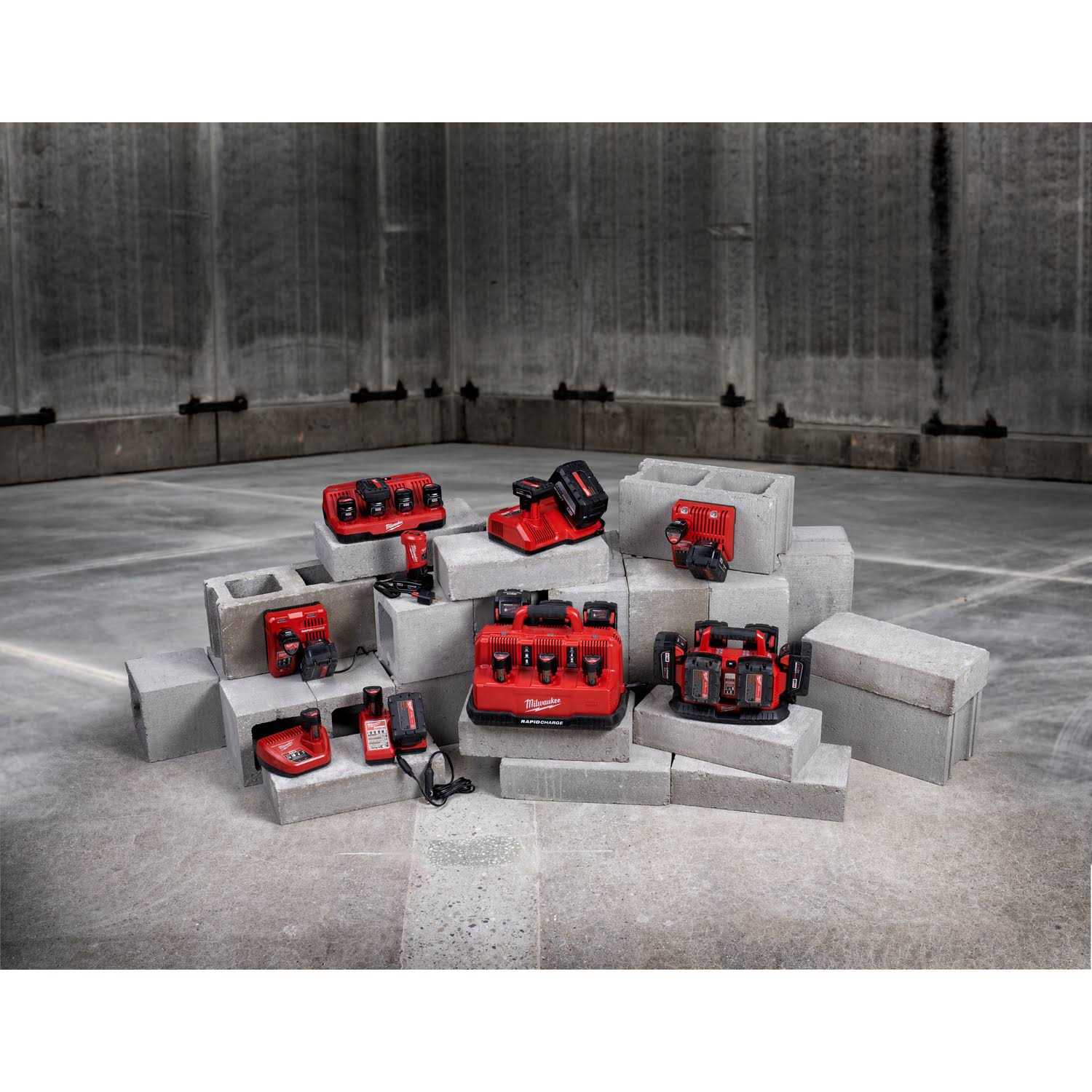 Milwaukee M18 REDLITHIUM High Output CP3.0 Battery 48-11-1837 - Image 5