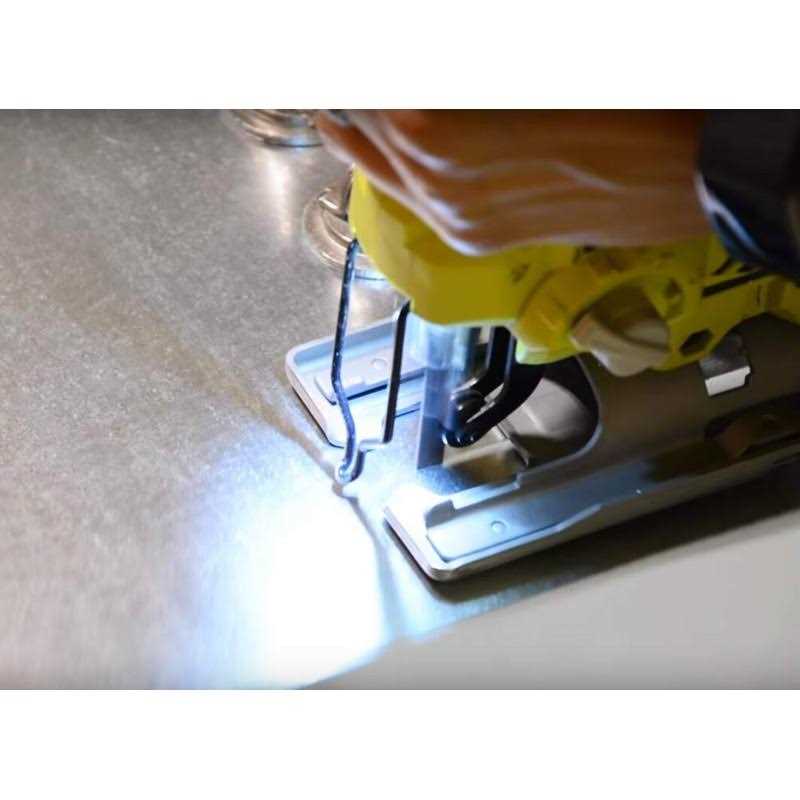 MRCGTCE 50 Piece Contractor Jigsaw Blades Set with Storage Case, Assorted T-Shank Jig Saw Blades for Wood, Plastic and Metal Cutting - Image 4