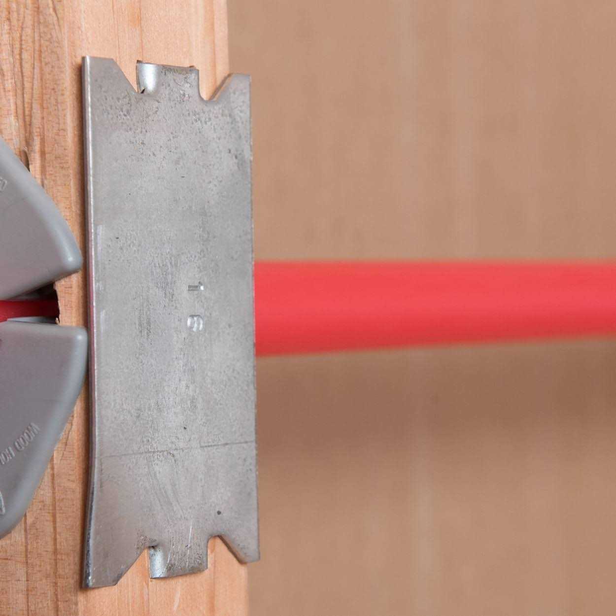 Oatey Self-Nailing Stud Guard 16 Gauge - Image 4