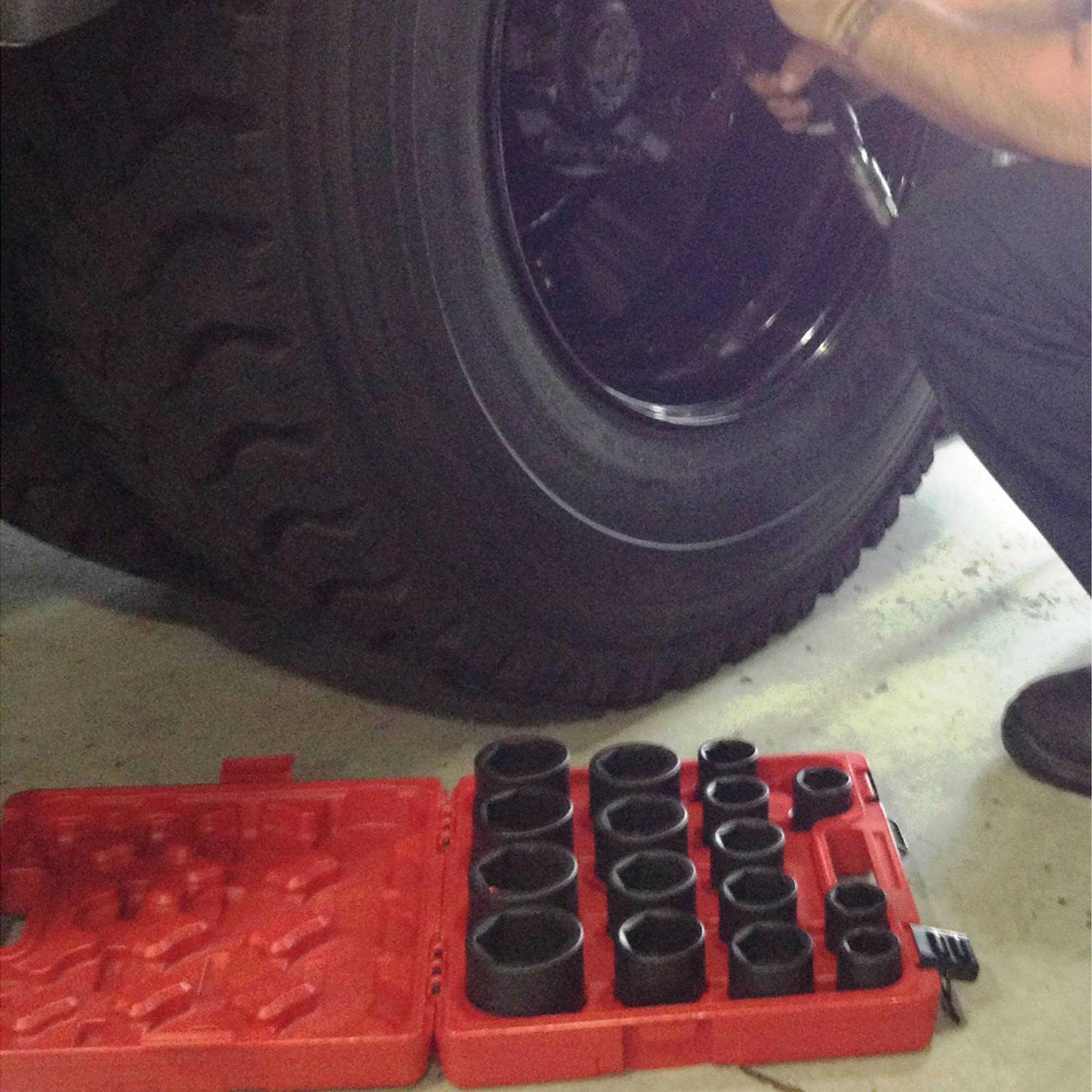 Sunex 4684 17-Piece 3/4 in. Drive Metric Heavy-Duty Impact Socket Set - Image 5