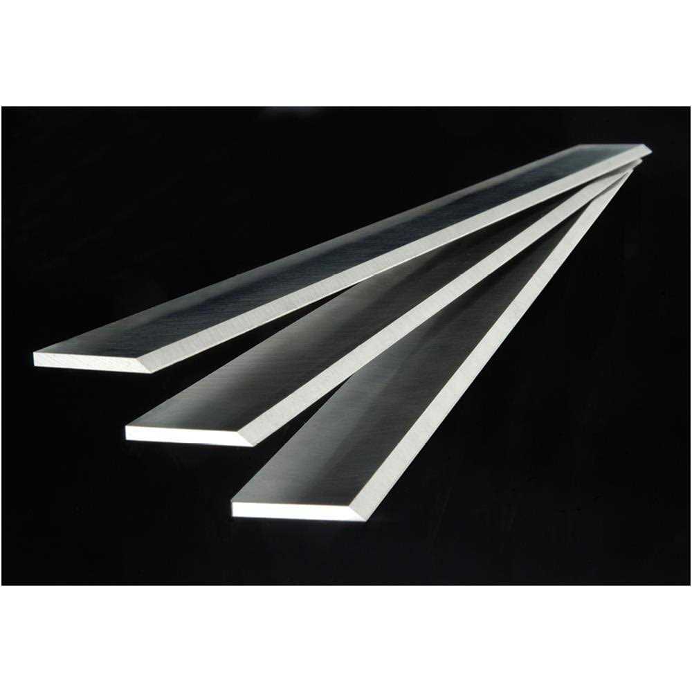 Grizzly Industrial G6701 15 x 1 x 1/8 HSS Planer Knives - Image 3