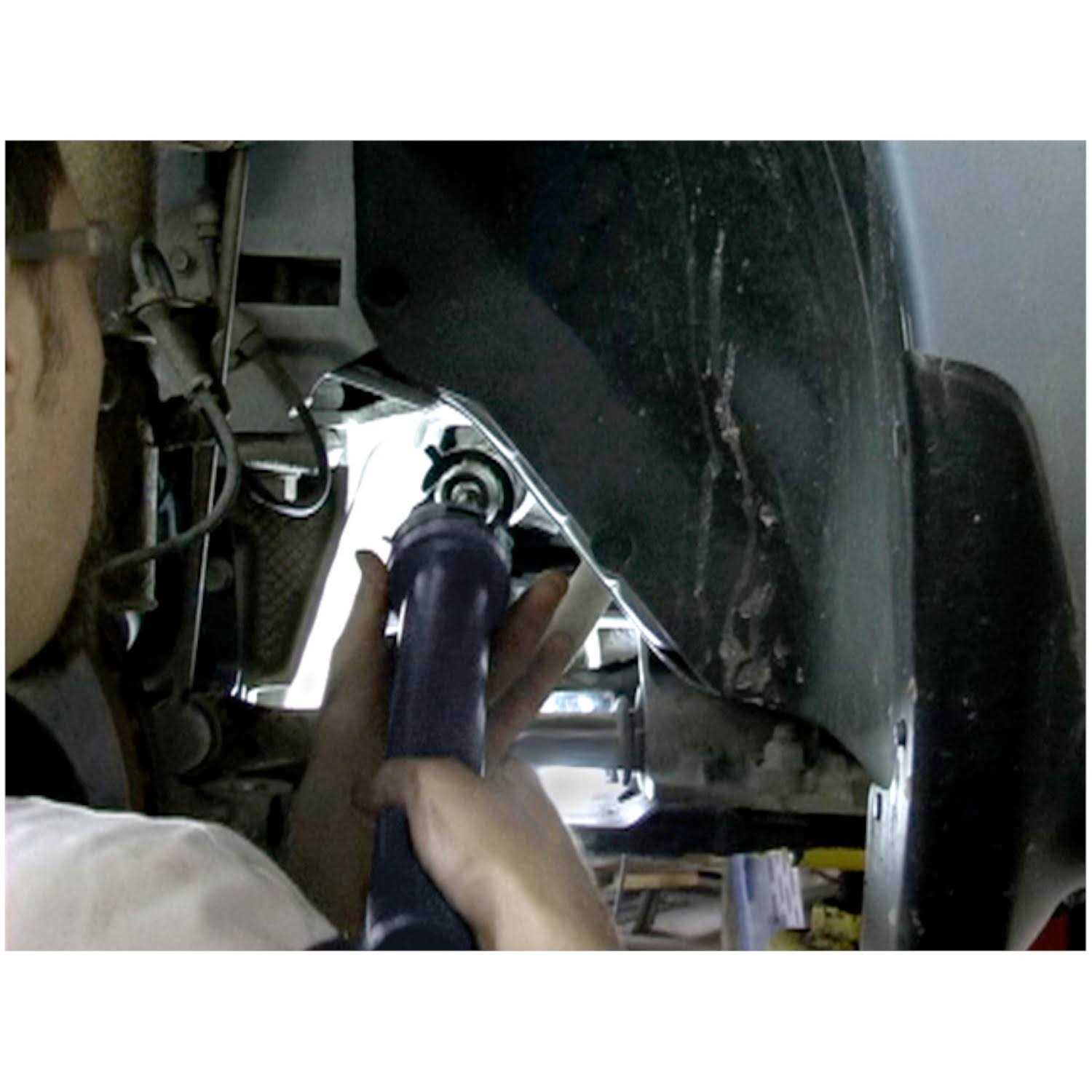 Lisle 58100 Inner Tie Rod Tool Set - Image 4