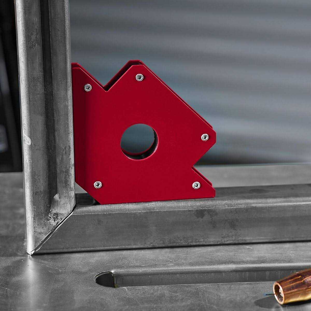 Chicago Electric Chicago Welding 6-1/4 Multipurpose Magnet Holder - Image 3