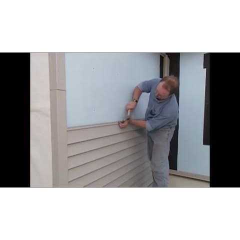 Ply Gem Take Home Sample Cedar Dimensions Shingle 24 in. Polypropylene Siding - Image 4