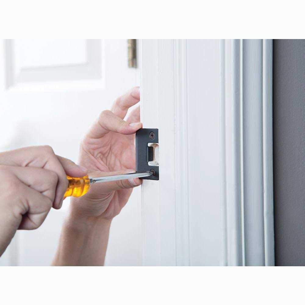 Schlage Plymouth Privacy Knob - Image 3