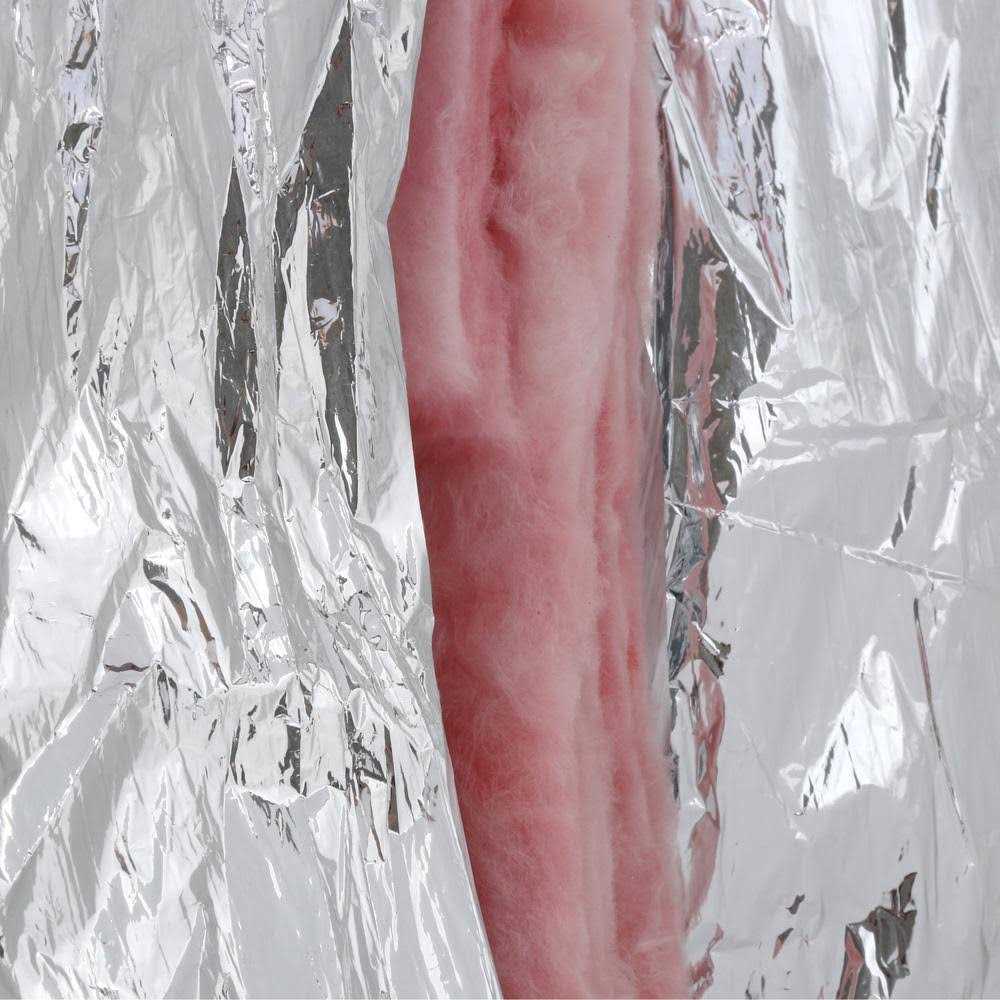 Master Flow 6 in. Dia R-6 Ductwork Insulation Sleeve - Image 5