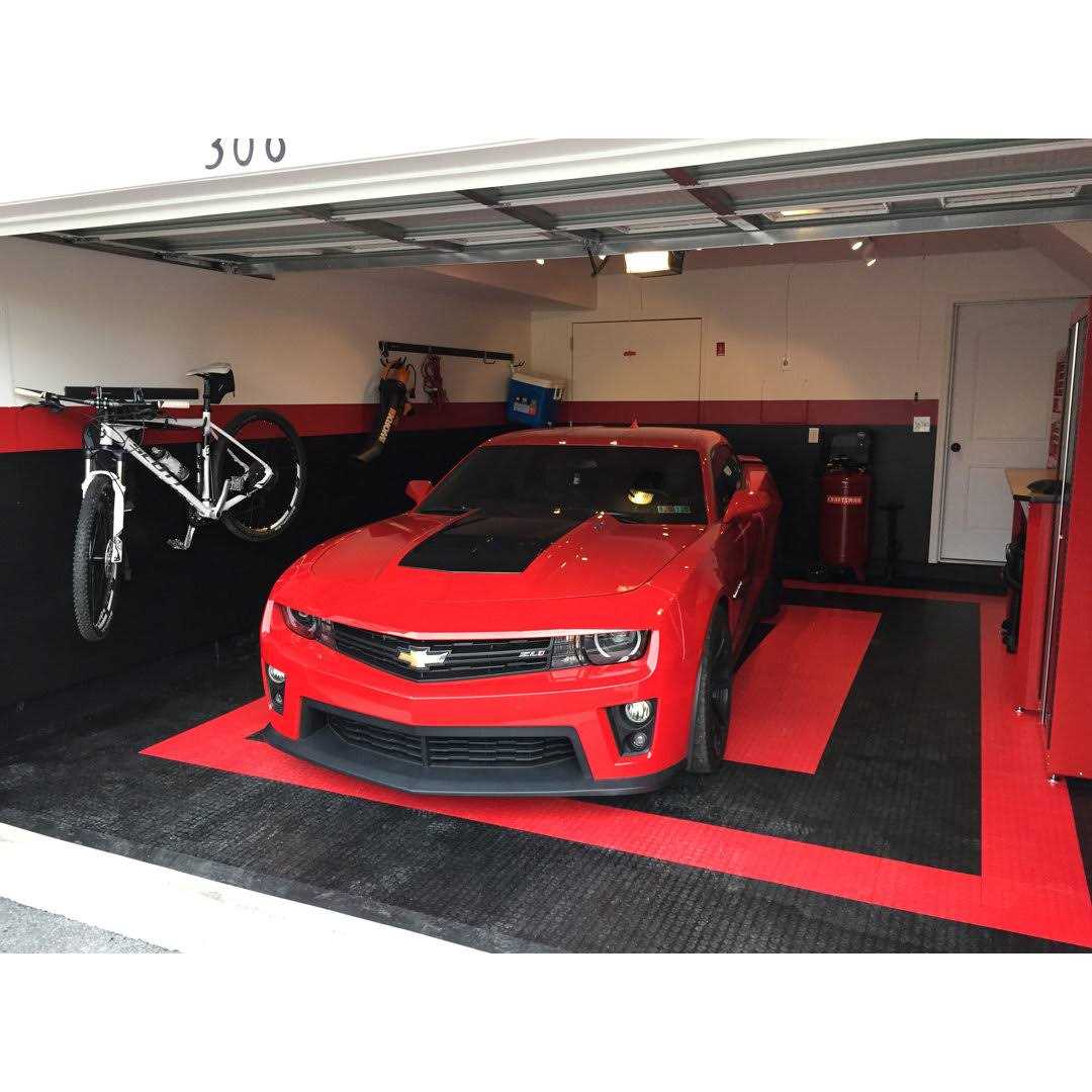 Big Floors GarageDeck Coin Pattern Durable Copolymer Interlocking Modular Non-Slip Garage Flooring Tile - Image 4