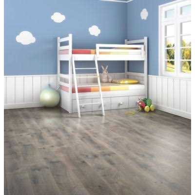 Mohawk Chalet Vista Oak Laminate Flooring - Image 3