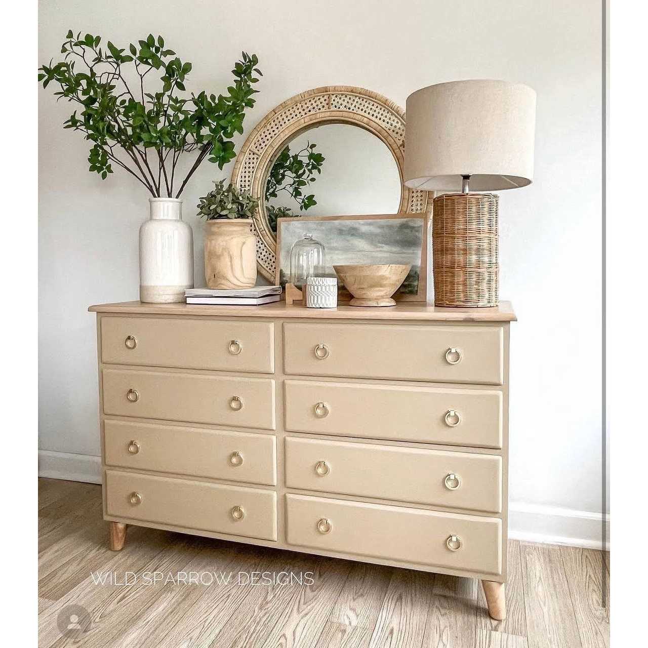 Country Chic Paint Chalk Style Paint for Furniture - Image 5