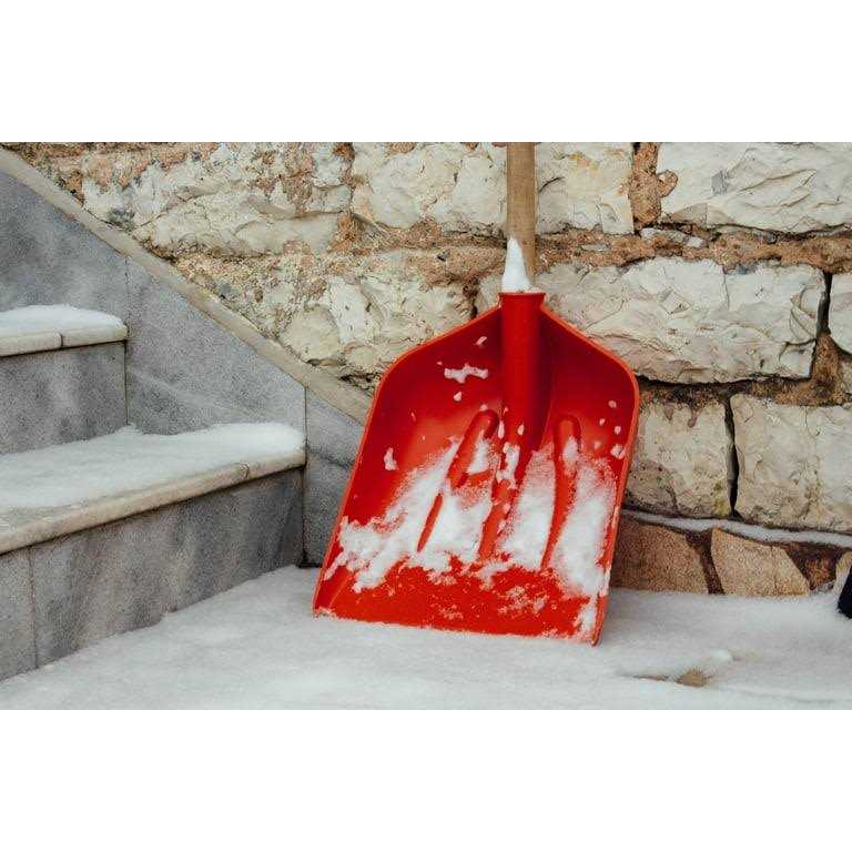 Prestone Driveway Heat Concentrated Ice Melter - Image 5