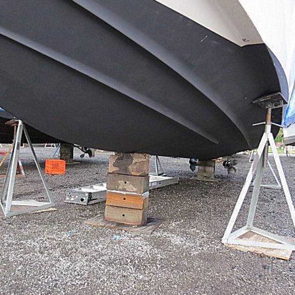 TotalBoat Underdog Marine Antifouling Bottom Paint for Fiberglass, Wood and Steel Boats - Image 3