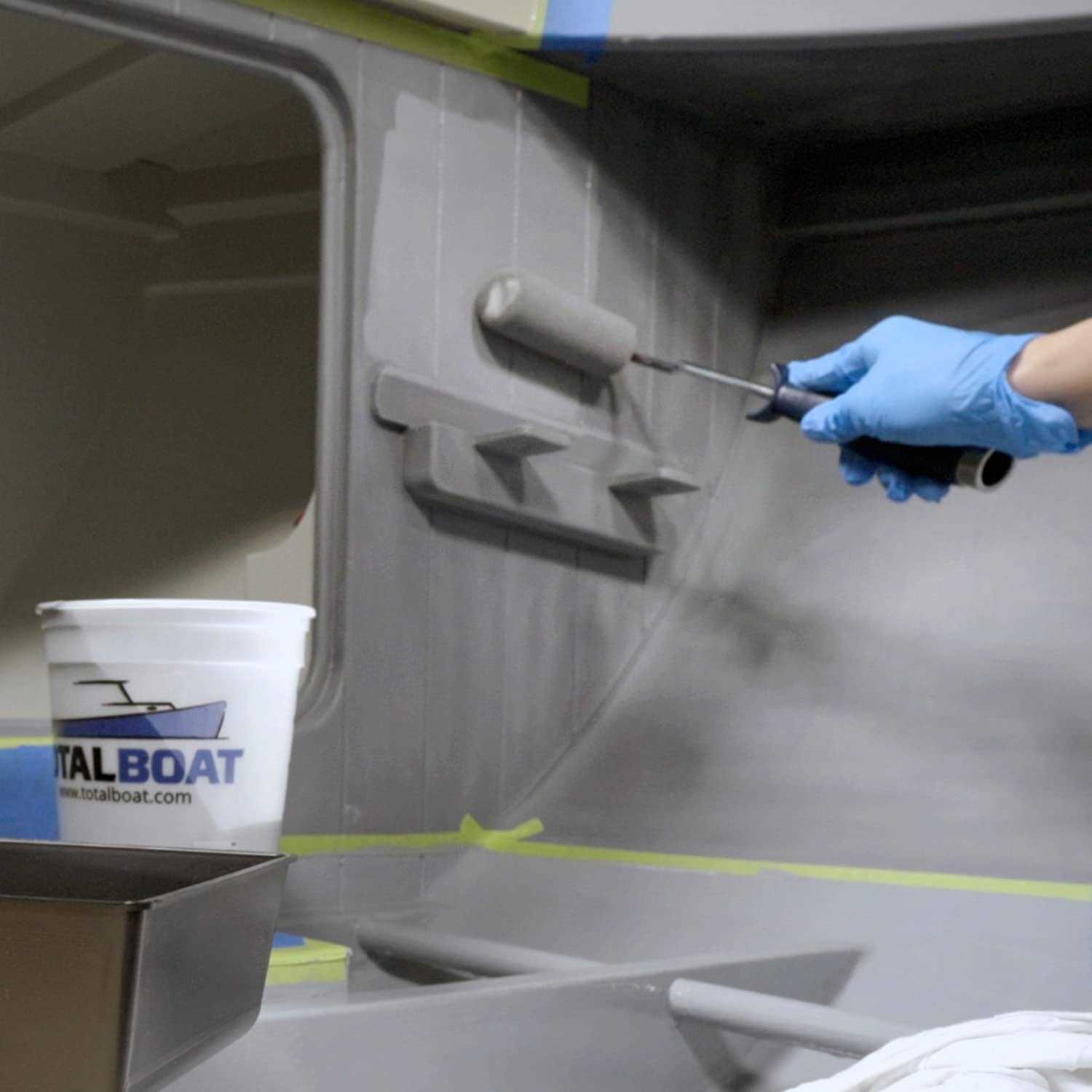 TotalBoat Marine Topside Primer - Image 4