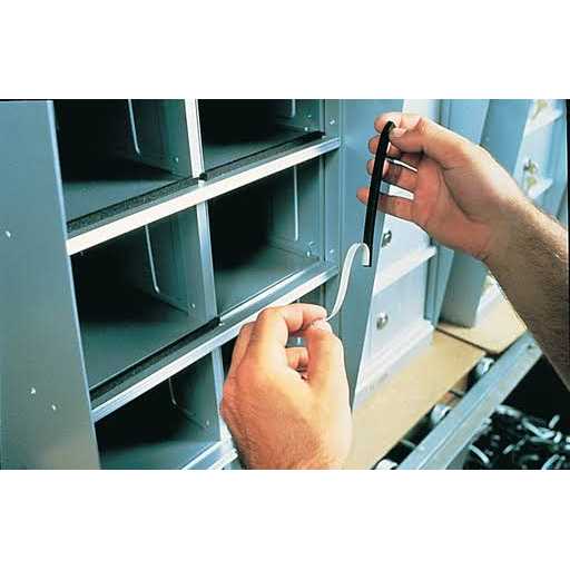 3M Vinyl Foam Tape 4516 Black - Image 3