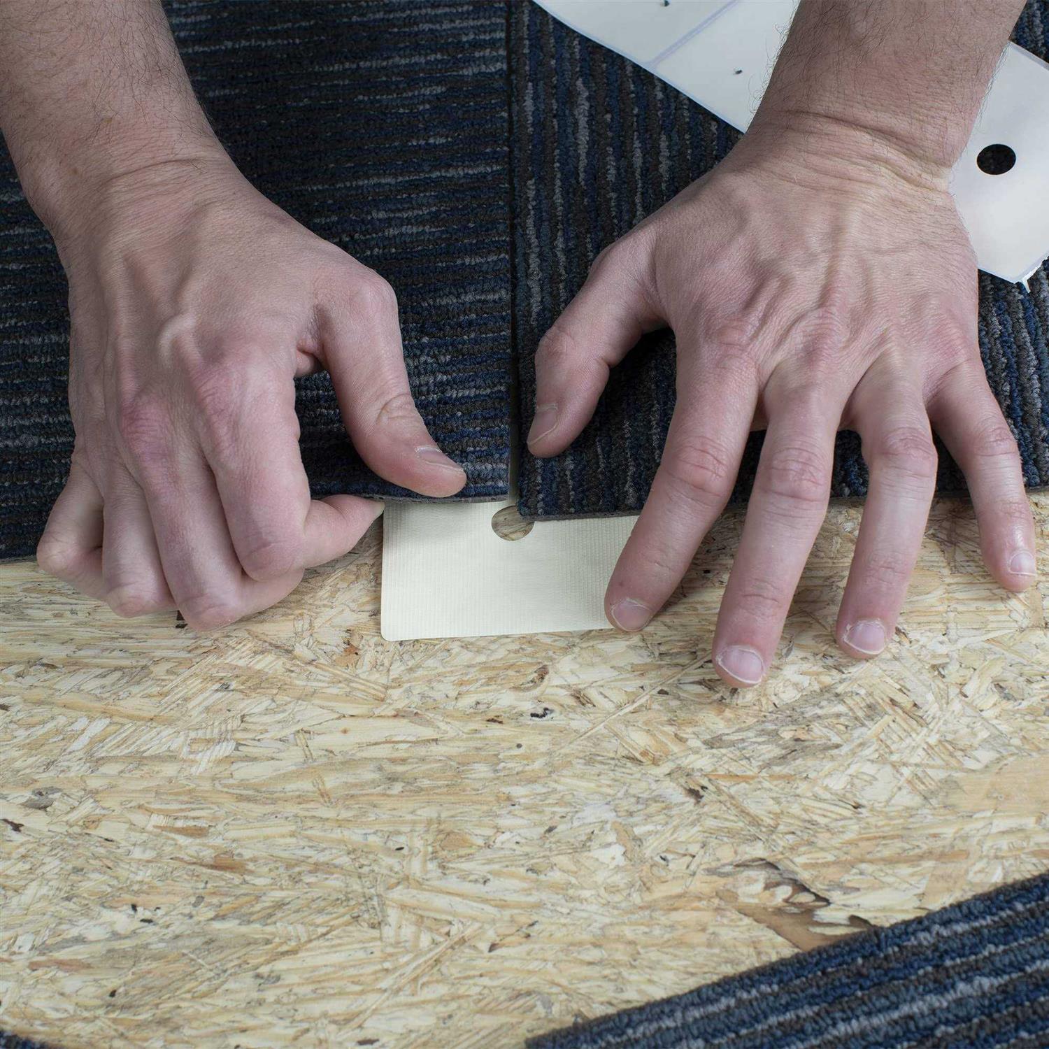 Mohawk FlexLok Floor 80-oz Adhesive Tabs Commercial/Residential 8.5-in x 9-in Box 500 Tabs in A 5 lbs Box - Image 3