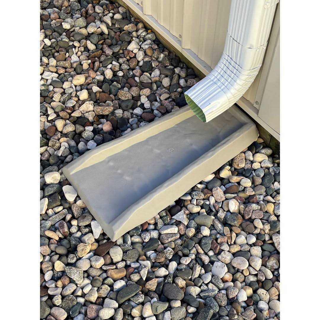 Master Mark 24 in. Splash Block Gray - Image 3