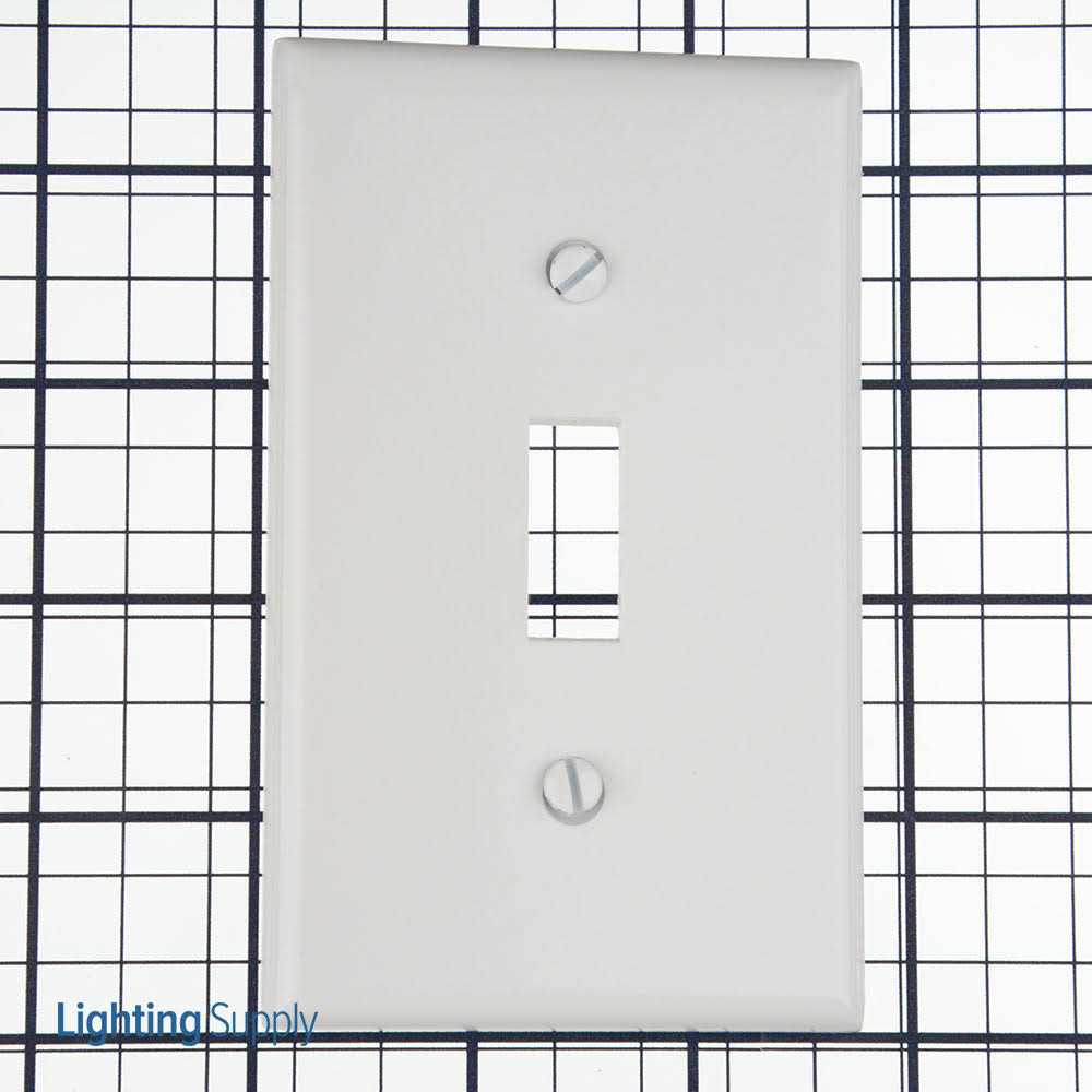 Leviton 1-Gang Toggle Switch Wallplate - Image 5