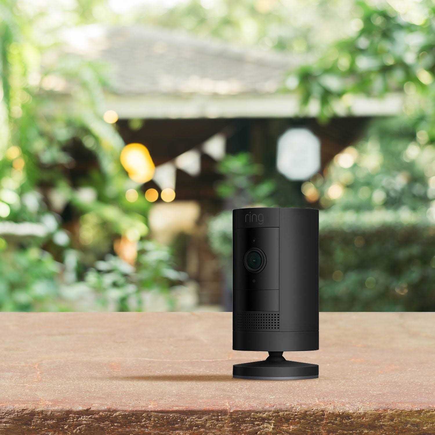 Ring Stick Up Cam Battery with Solar Panel Bundle - Image 4