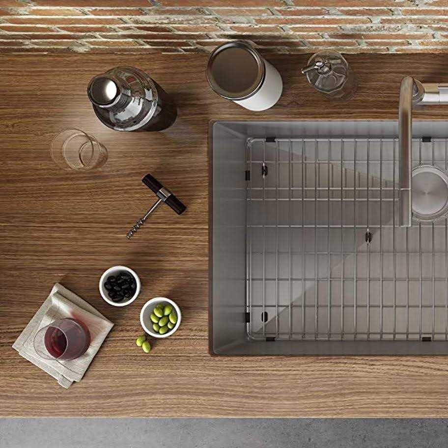 Ruvati 33 in. Single Bowl Undermount 16-Gauge Stainless Steel Kitchen Sink RVH7433 - Image 3