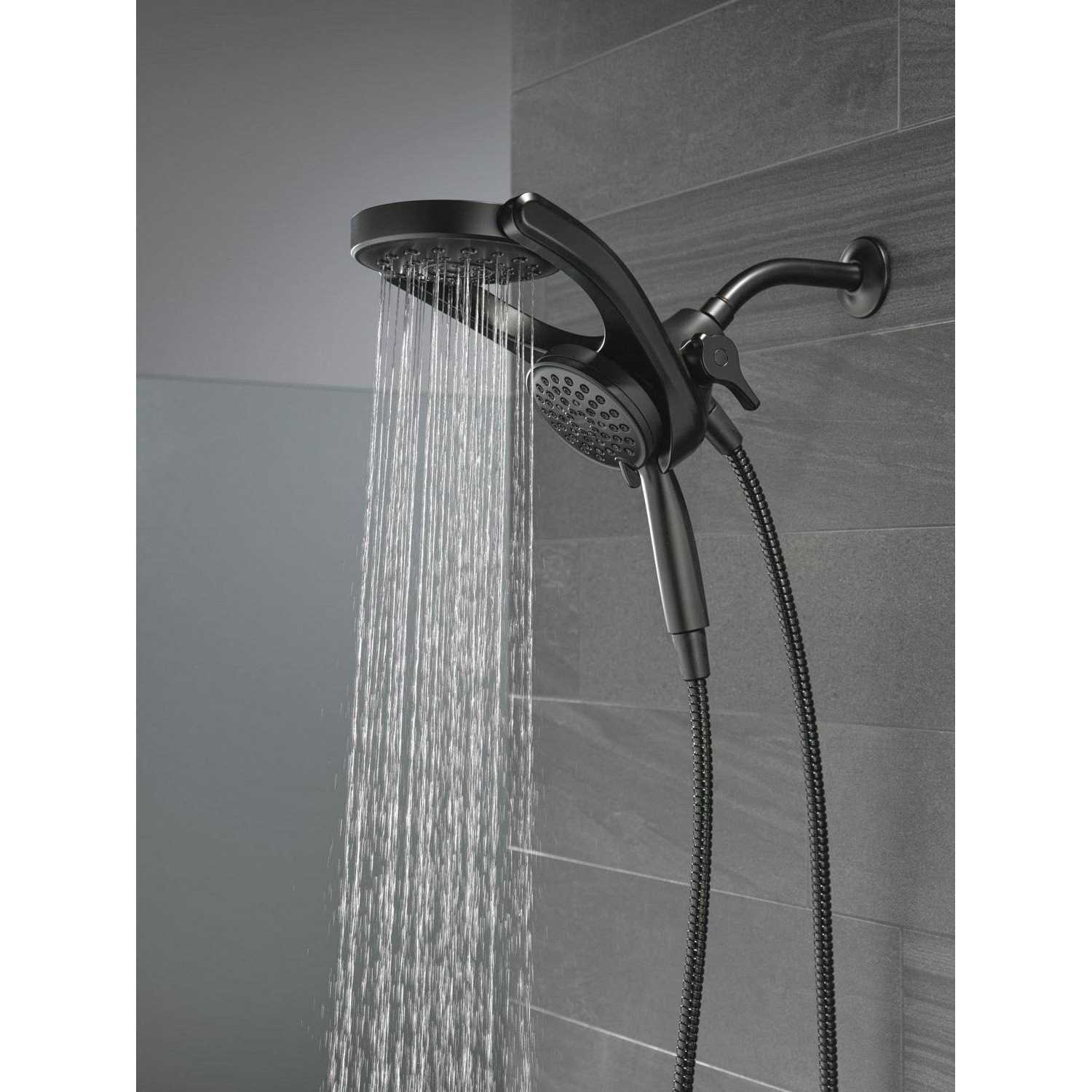 Delta Hydrorain Matte Black Round Rain Shower Head Dual/Combo Shower Head 2.5-GPM Rubber 75698DBL - Image 4